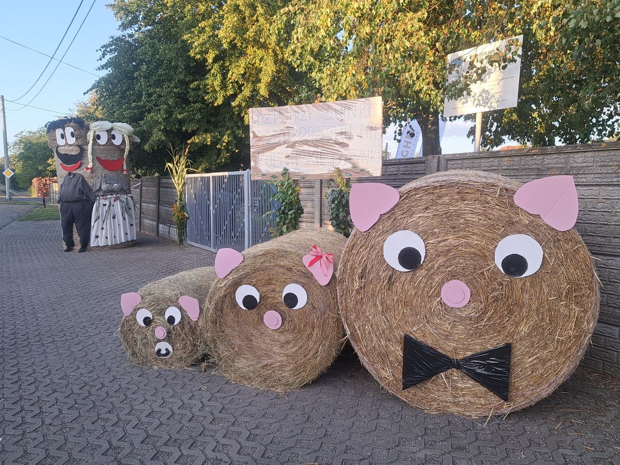 KOLEJNE PIĘKNE DEKORACJE DOŻYNKOWE