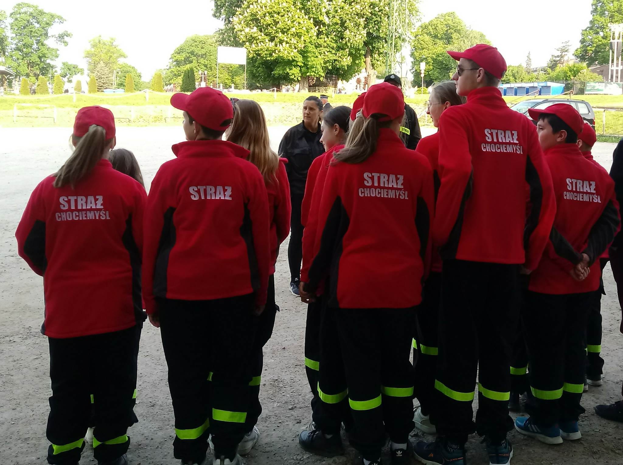 młodzieżowa drużyna pożarnicza z Chociemyśli