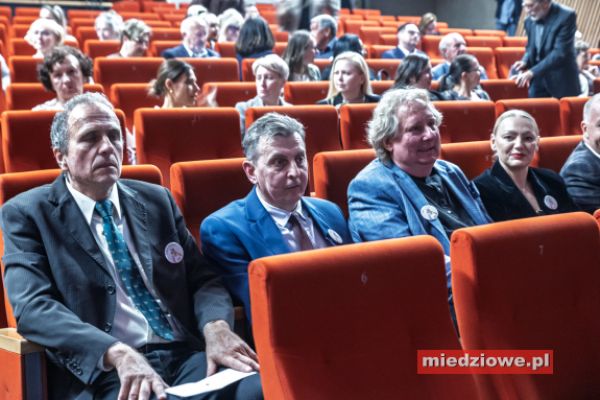 fot-miedziowe-4A836E5A9-12EB-B38C-6682-F241B4D9A0E0.jpg