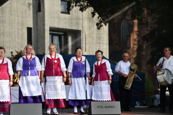 dsc-357959230FC7-06D7-3BE8-74C2-236D2B2A79C8.jpg