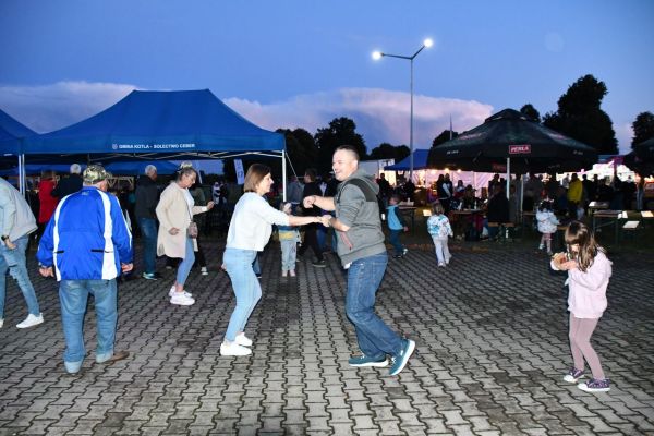 dsc-500922EF1242-C0F1-CFCE-6F72-993A195E3DA2.jpg