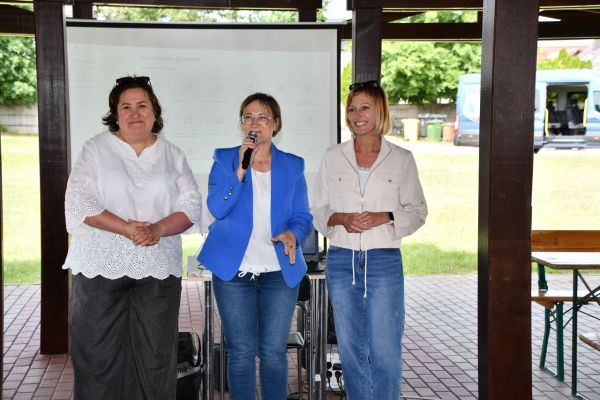 dsc-94851327C8B9-4C83-15F7-D4B8-D632D8DBD0DE.jpg