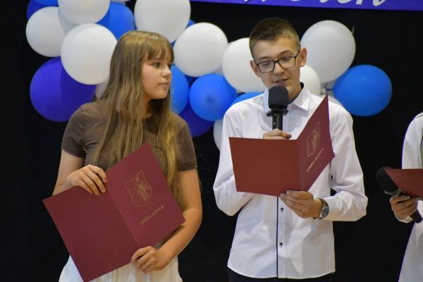 dsc-11645E0EE5D9-B7B8-6C57-9268-6A4D67196A46.jpg
