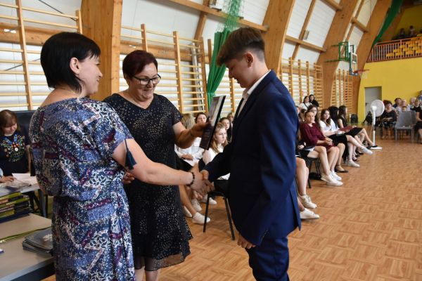 dsc-8195A0412BEB-C67C-9F0E-9739-22B107EF42FB.jpg