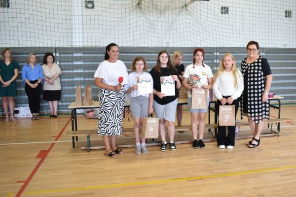 dsc-01425CED8A92-DFA2-0E18-09A5-EEF6ACF96FDC.jpg
