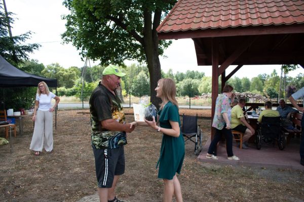 dsc-054524AB9DF9-7FCA-4E20-6BED-549B46D56AD2.jpg