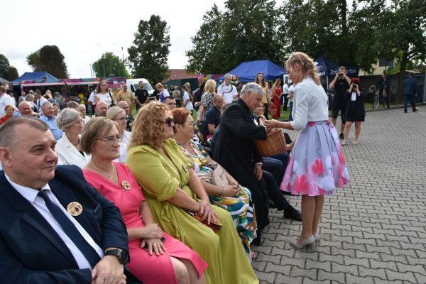 dsc-869910648AF6-902B-B0CF-DA6C-63EEE1EA40B1.jpg