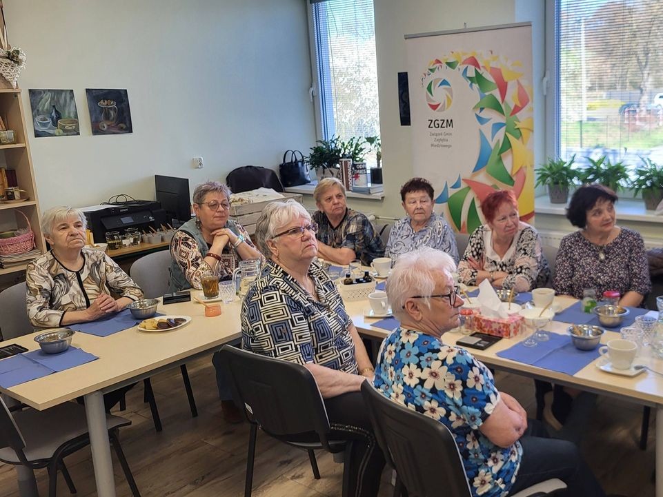 KLUB SENIORA NA EKOLOGICZNYCH WARSZTATACH